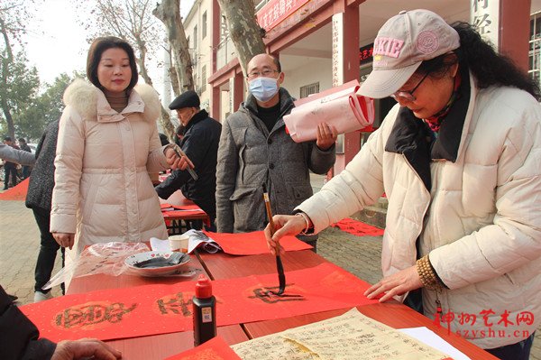 湖北省文联文艺轻骑兵湖北鹰台书画院小分队走进鄂州临空经济区