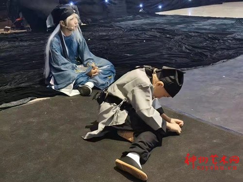 Ӣ�۳����꣡�����޵����й���������̨��ѧ��������