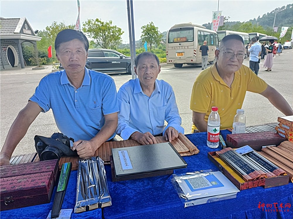 2022年文化和自然遗产日,鄂州张裕钊文创产品惊艳亮相